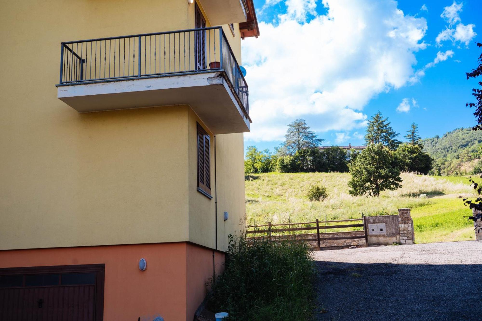 Soggiorno In Valle Bobbio Esterno foto